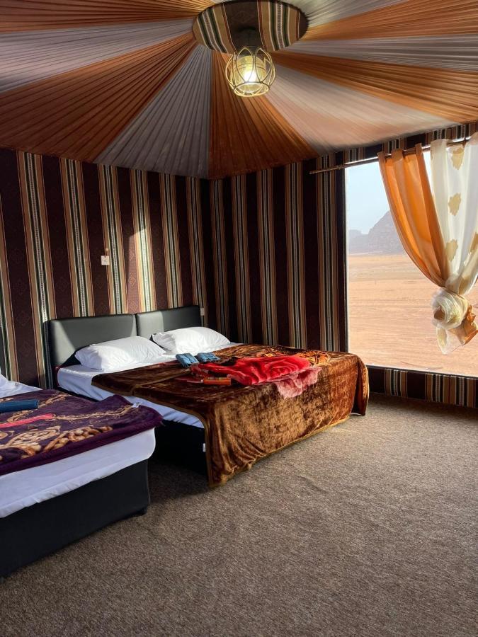 Wadi Rum Star Camp ภายนอก รูปภาพ