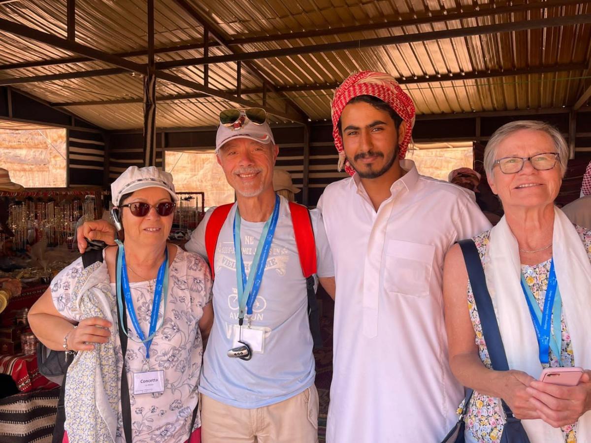 Wadi Rum Star Camp ภายนอก รูปภาพ