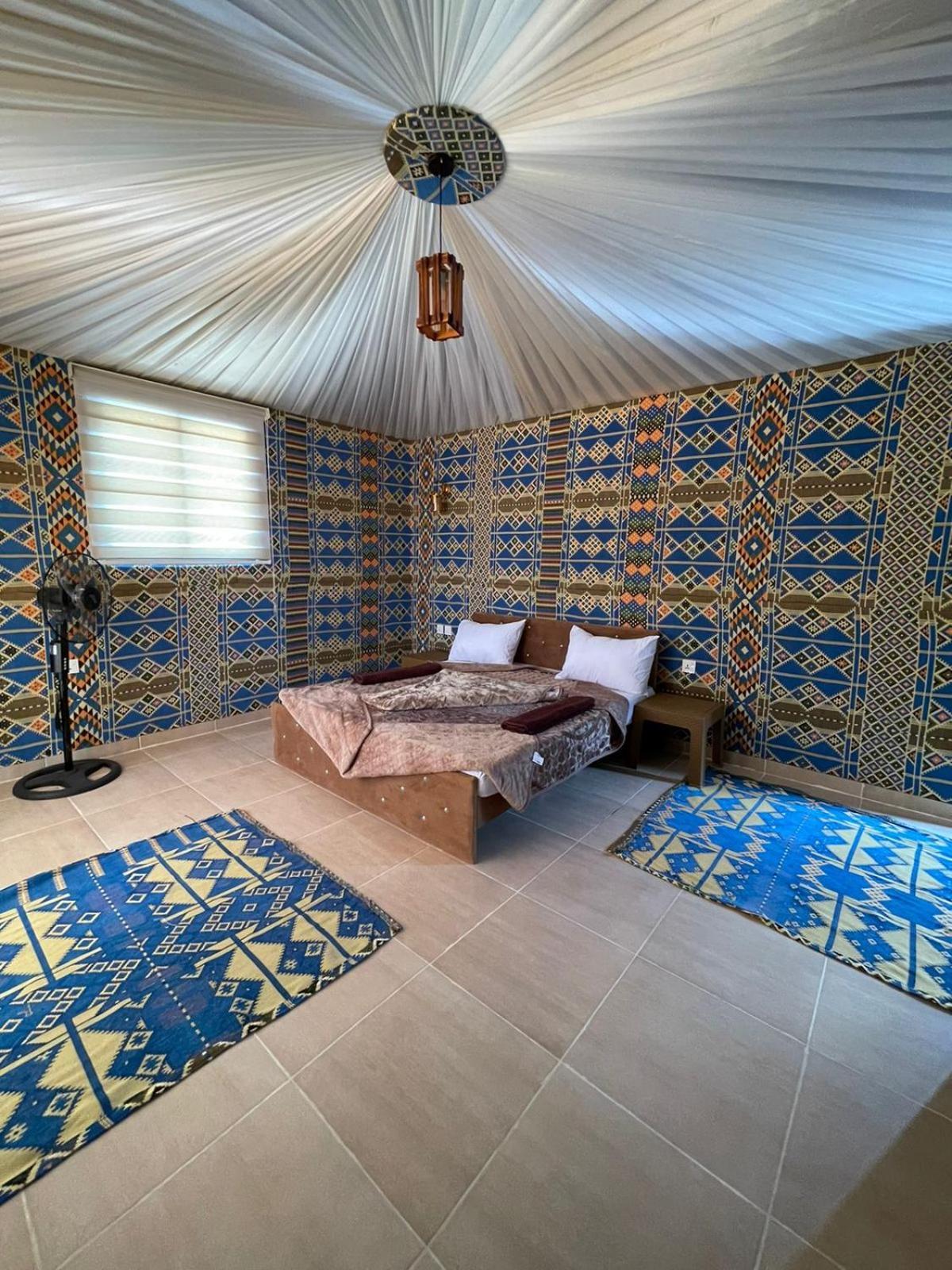 Wadi Rum Star Camp ภายนอก รูปภาพ
